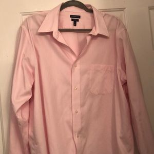 CROFT & BARROW - pink button down